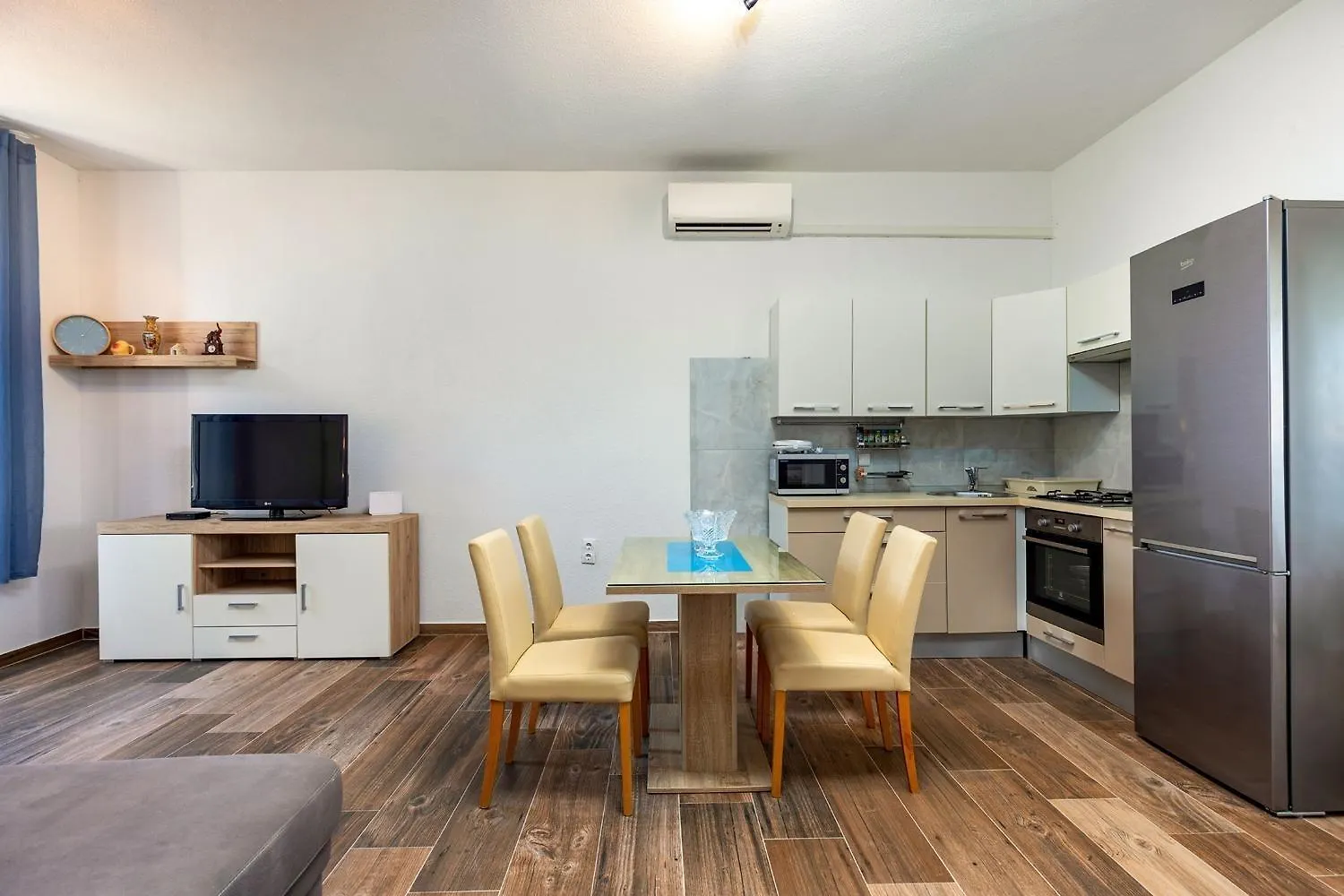 Ferienwohnung Fuer 4 Personen Ca 60 Qm In Pula, Istrien Istrische Riviera 0*, Pula Croatia