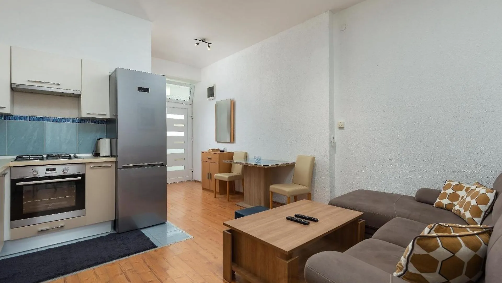 Apartment Ferienwohnung Fuer 4 Personen Ca 60 Qm In Pula, Istrien Istrische Riviera Croatia